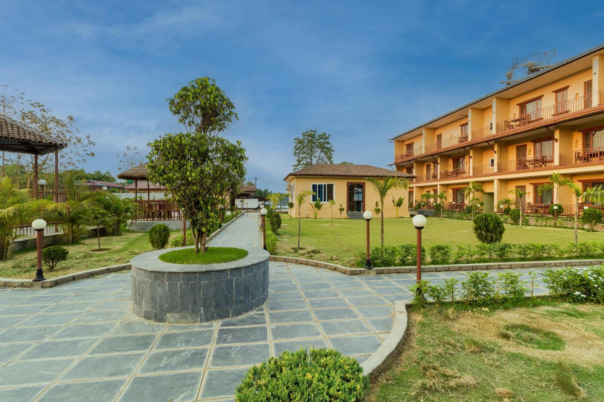 Sisai Park Village 치트완 외부 사진