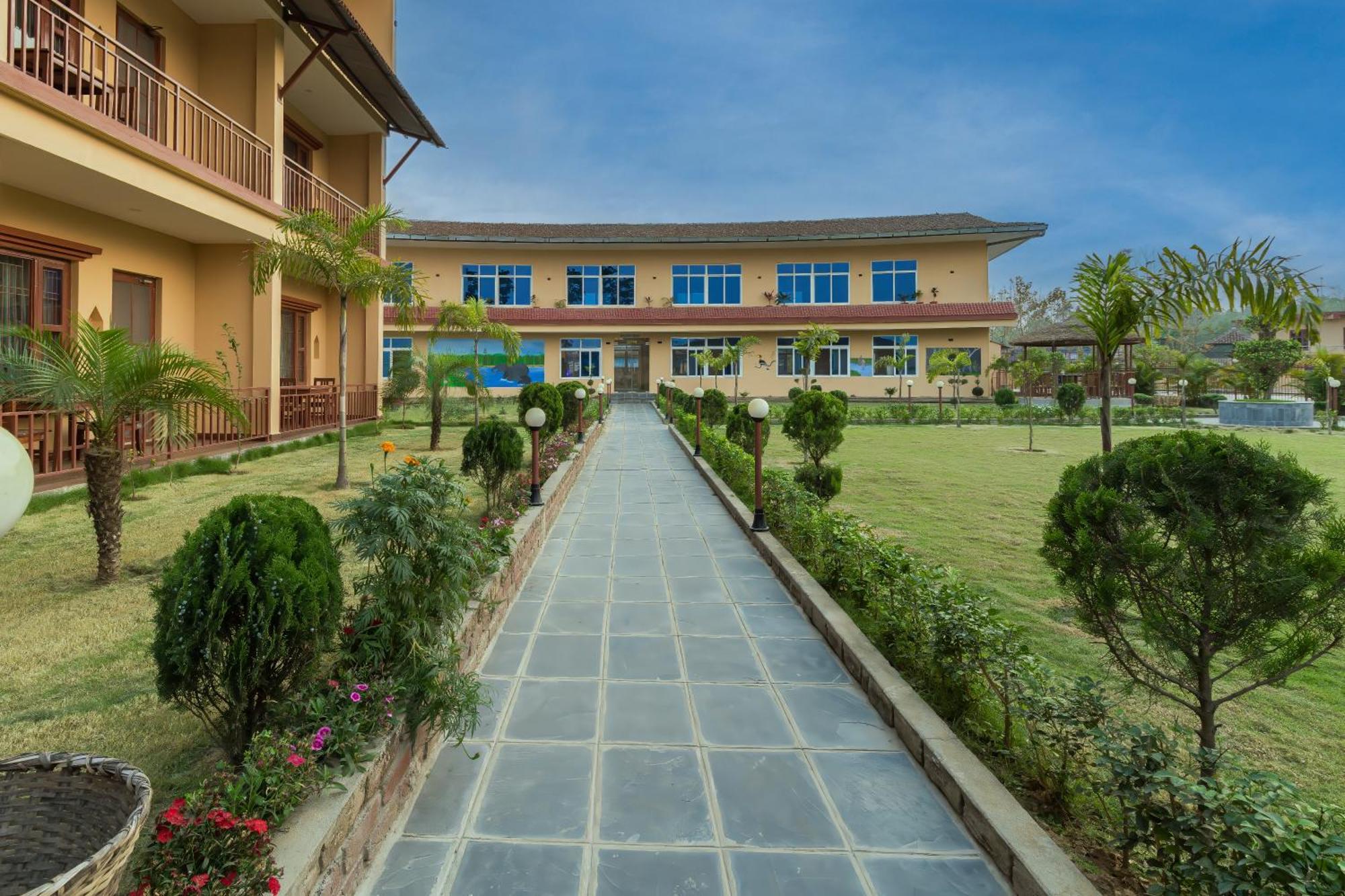 Sisai Park Village 치트완 외부 사진